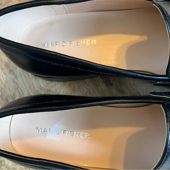 Marc Fisher Black Leather Loafers Lug with Chain Detail Slip On Festival - Picture 7 of 15